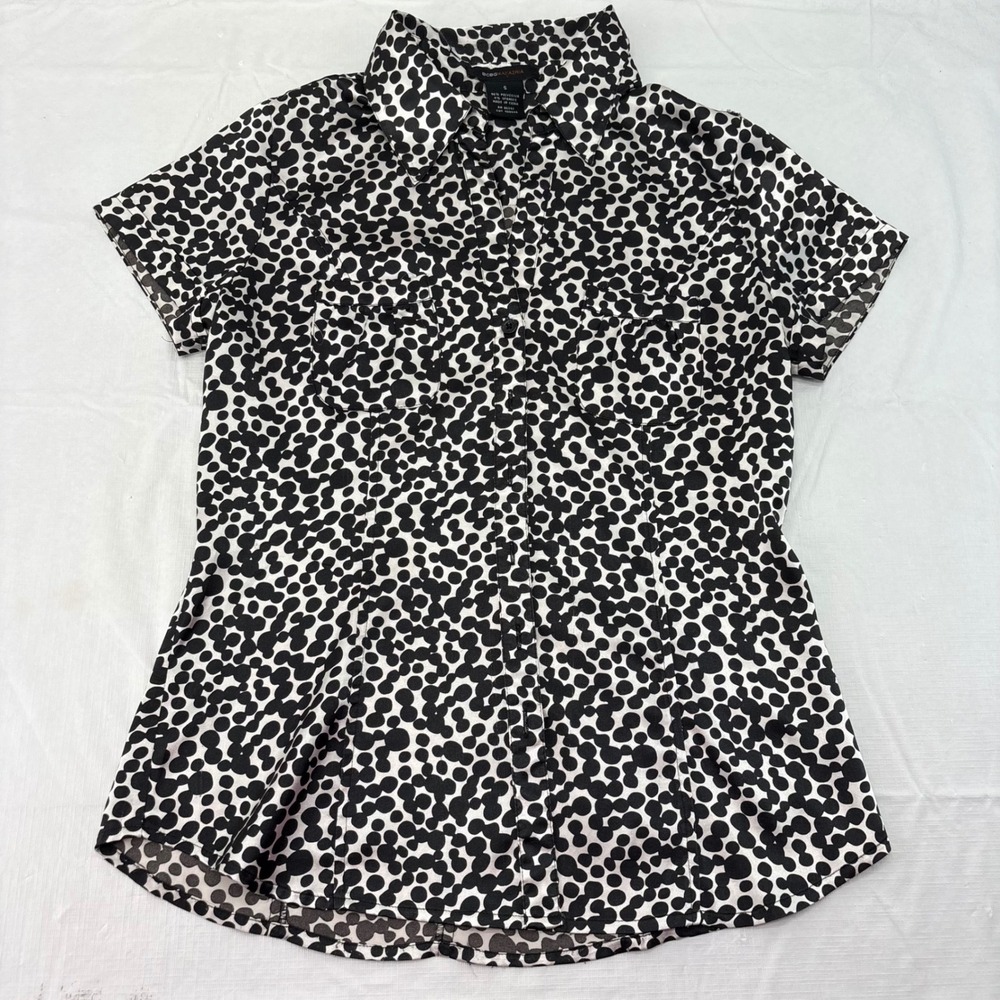 BCBGMAXAZRIA Womens Small Black White Abstract Polka Dot Short Sleeve Blouse S
